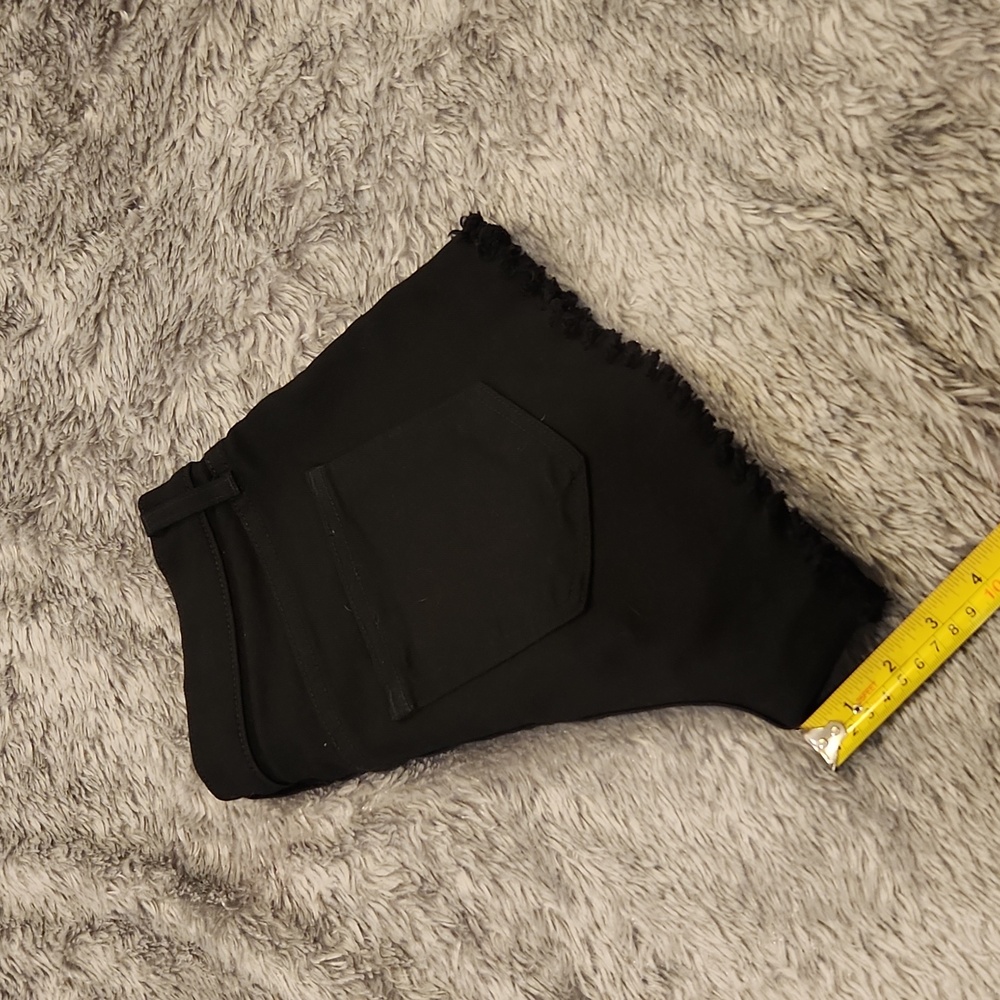 L'AGENCE "Zoe" Black Jean Shorts With Frayed Hem Size 26, New W/O Tags! - Picture 11 of 11
